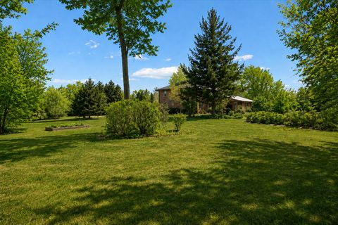Tiny photo for 461 Clover Avenue, Lake Forest, IL 60045 (MLS # 12615805)