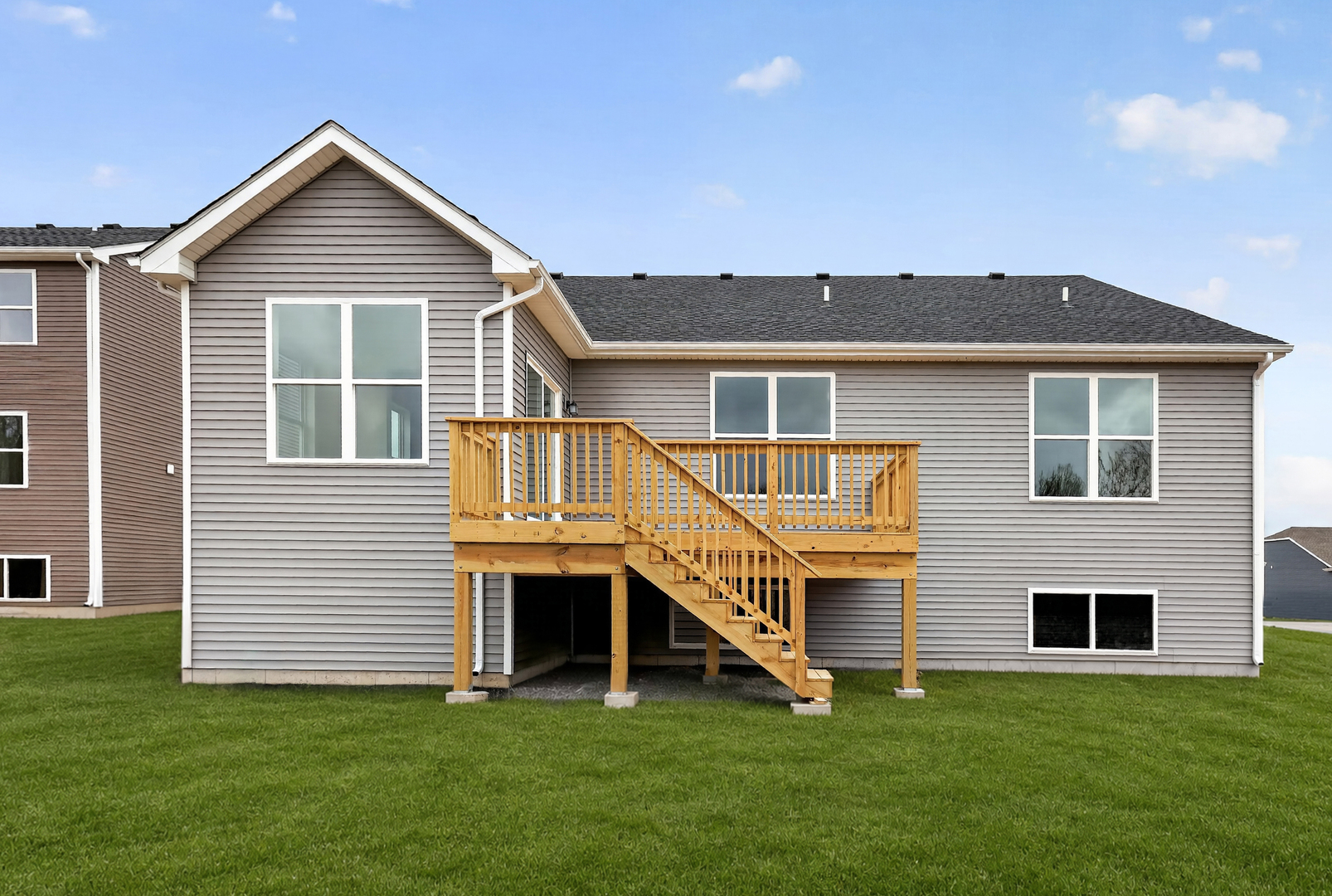 4019 Meadowridge Road