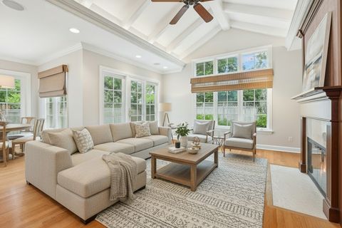 Tiny photo for 1215 16th Street, Wilmette, IL 60091 (MLS # 12553158)