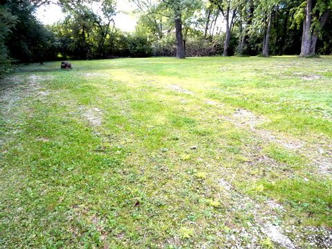 2812 Jackson Drive Arlington Heights IL 60004