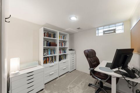 Tiny photo for 833 Parkside Drive, Wheaton, IL 60187 (MLS # 12558156)