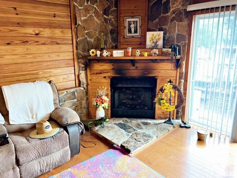 Tiny photo for 2516 STRAWBERRY Road, Metropolis, IL 62960 (MLS # EB459396)