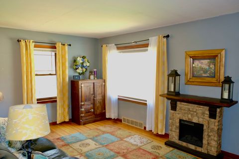 Tiny photo for 1804 E Gate Parkway, Rockford, IL 61108 (MLS # 12624399)