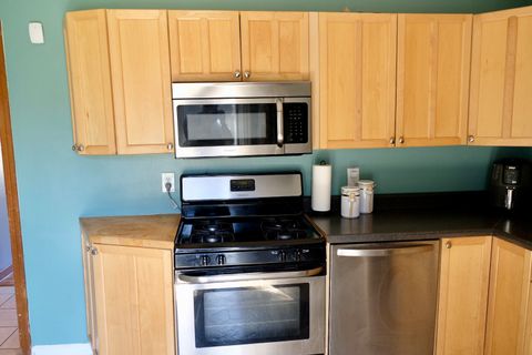 Tiny photo for 1804 E Gate Parkway, Rockford, IL 61108 (MLS # 12624399)