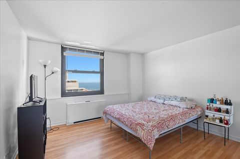 Tiny photo for 5701 N Sheridan Road #26B, Chicago, IL 60660 (MLS # 12457980)