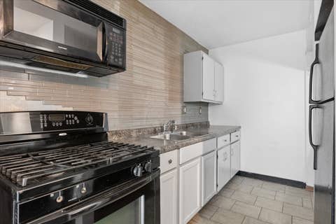 Tiny photo for 21 Fernwood Drive #21U, Bolingbrook, IL 60440 (MLS # 12731118)