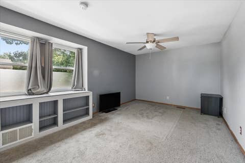 Tiny photo for 21 Fernwood Drive #21U, Bolingbrook, IL 60440 (MLS # 12731118)