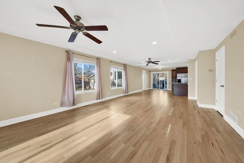 Tiny photo for 6120 W 98th Street, Oak Lawn, IL 60453 (MLS # 12552212)