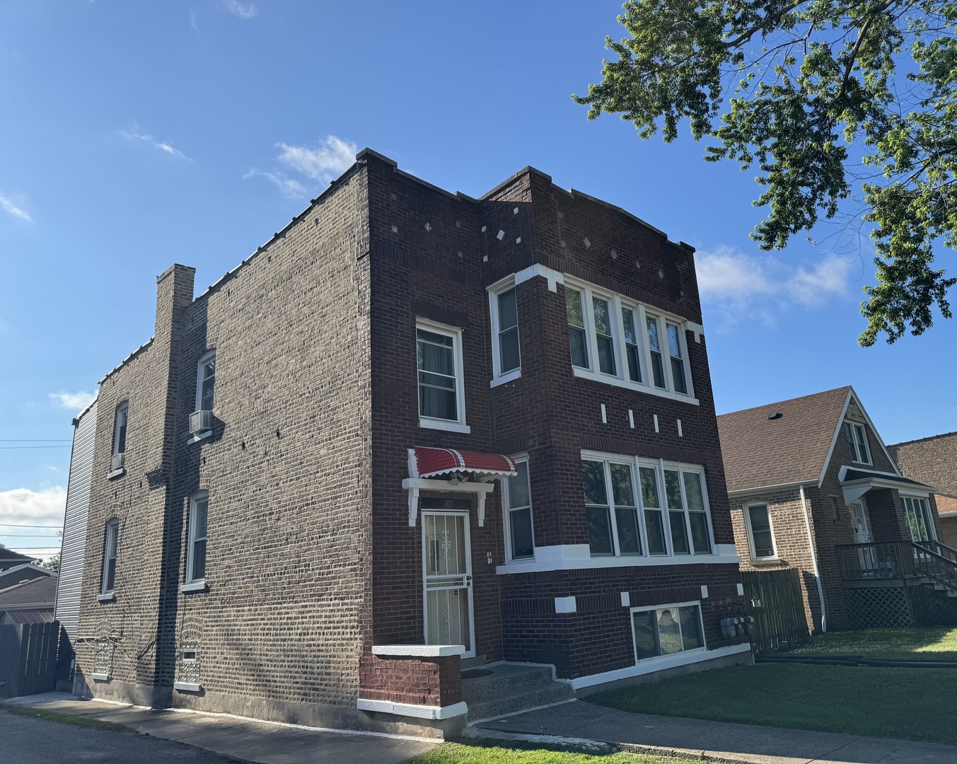 13015 S Muskegon Avenue