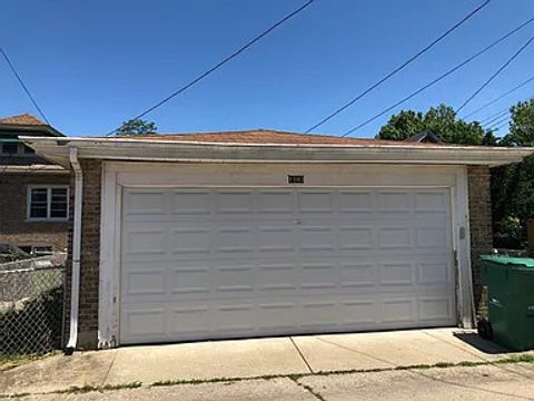 Tiny photo for 1940 Wenonah Avenue, Berwyn, IL 60402 (MLS # 12548410)