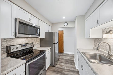 Tiny photo for 9724 S Karlov Avenue #202, Oak Lawn, IL 60453 (MLS # 12798169)