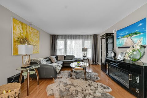 Tiny photo for 9737 S Kenton Avenue, Oak Lawn, IL 60453 (MLS # 12525176)