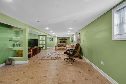 Tiny photo for 9737 S Kenton Avenue, Oak Lawn, IL 60453 (MLS # 12525176)