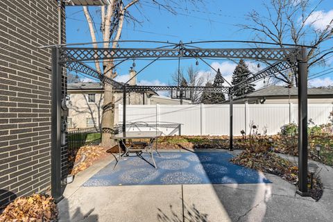 Tiny photo for 9737 S Kenton Avenue, Oak Lawn, IL 60453 (MLS # 12525176)