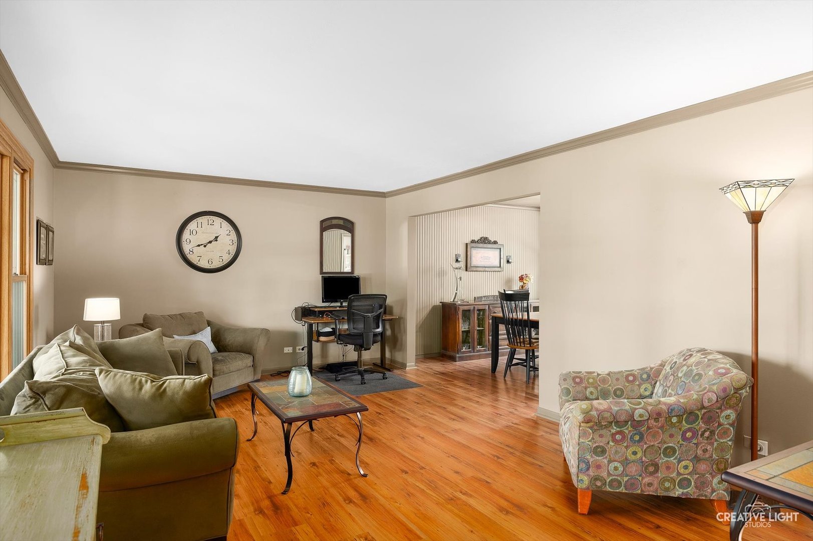 1552 Chat Court
