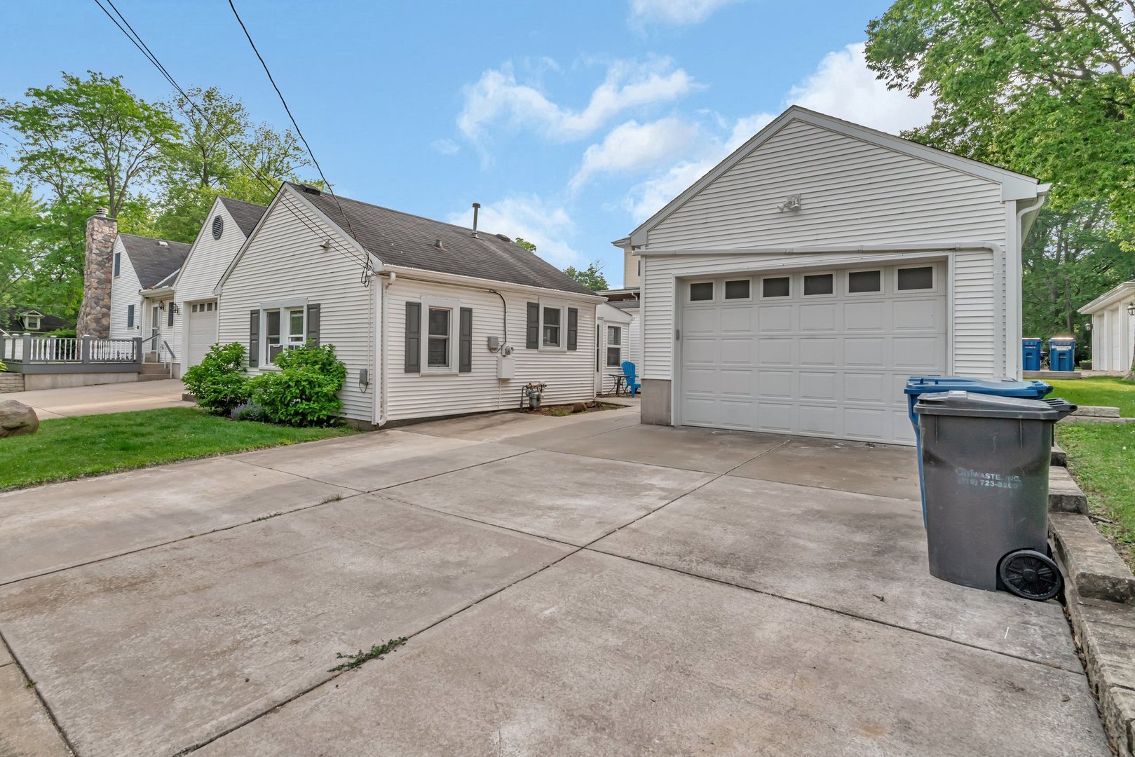 808 W Jackson Street