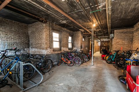 Tiny photo for 404 S Lombard Avenue #1, Oak Park, IL 60302 (MLS # 12588811)