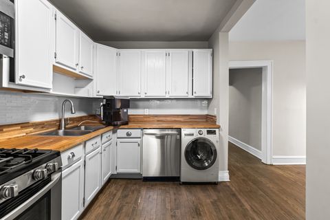 Tiny photo for 404 S Lombard Avenue #1, Oak Park, IL 60302 (MLS # 12588811)