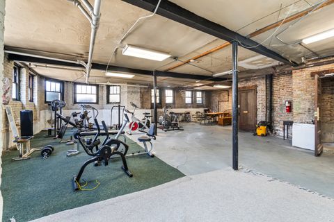 Tiny photo for 404 S Lombard Avenue #1, Oak Park, IL 60302 (MLS # 12588811)