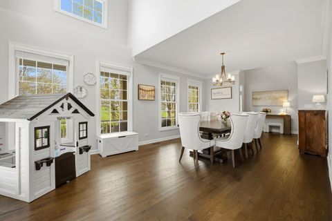 Tiny photo for 4359 Canterbury Court, St. Charles, IL 60174 (MLS # 12620910)