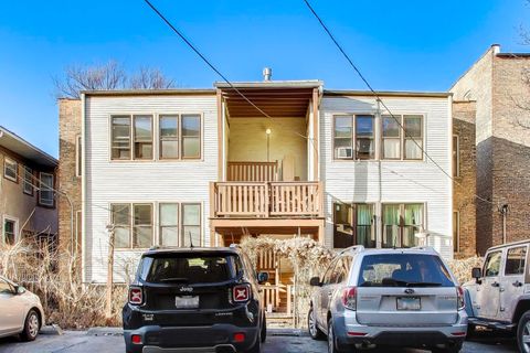 Tiny photo for 107 Washington Boulevard #2W, Oak Park, IL 60302 (MLS # 12615171)