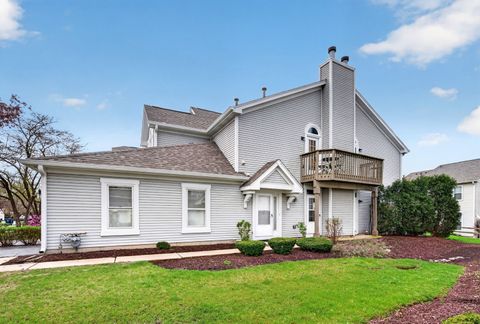 Tiny photo for 1226 Rhodes Lane #1226, Naperville, IL 60540 (MLS # 12619687)