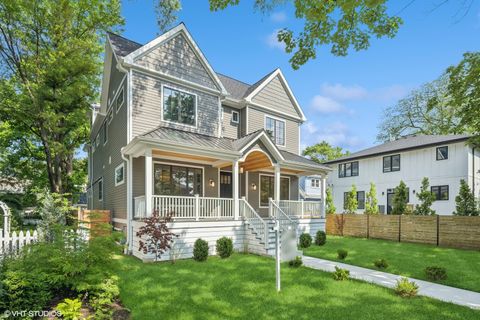 Tiny photo for 3811 N Kildare Avenue, Chicago, IL 60641 (MLS # 11819490)