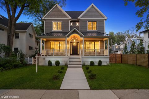 Tiny photo for 3811 N Kildare Avenue, Chicago, IL 60641 (MLS # 11819490)