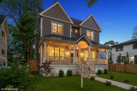 Tiny photo for 3811 N Kildare Avenue, Chicago, IL 60641 (MLS # 11819490)