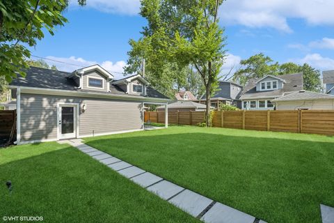 Tiny photo for 3811 N Kildare Avenue, Chicago, IL 60641 (MLS # 11819490)