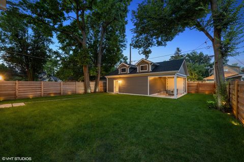 Tiny photo for 3811 N Kildare Avenue, Chicago, IL 60641 (MLS # 11819490)
