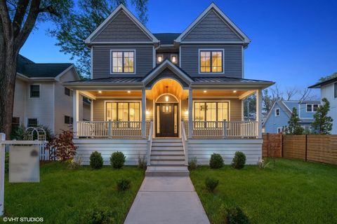 Tiny photo for 3811 N Kildare Avenue, Chicago, IL 60641 (MLS # 11819490)