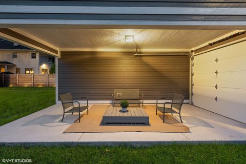 Tiny photo for 3811 N Kildare Avenue, Chicago, IL 60641 (MLS # 11819490)