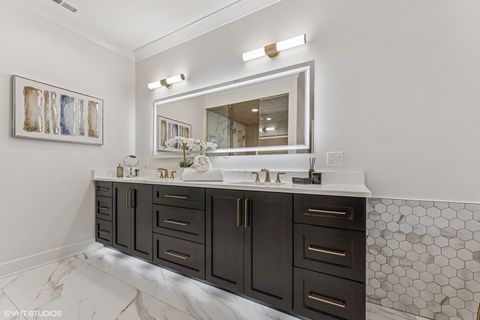 Tiny photo for 3811 N Kildare Avenue, Chicago, IL 60641 (MLS # 11819490)