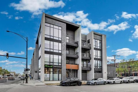 2405 W Iowa Street 405 Chicago IL 60622