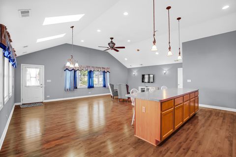 Tiny photo for 4320 W 99th Place, Oak Lawn, IL 60453 (MLS # 12526017)