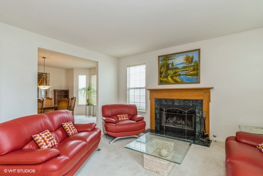 247 W Olmsted Lane