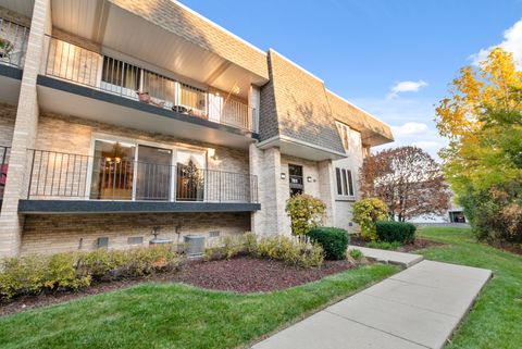 Tiny photo for 7811 W 157th Street #1N, Orland Park, IL 60462 (MLS # 12510849)