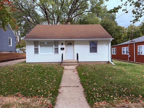 2315 Chestnut Street Rockford IL 61102