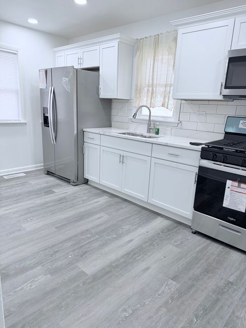 Tiny photo for 2315 Chestnut Street, Rockford, IL 61102 (MLS # 12501422)