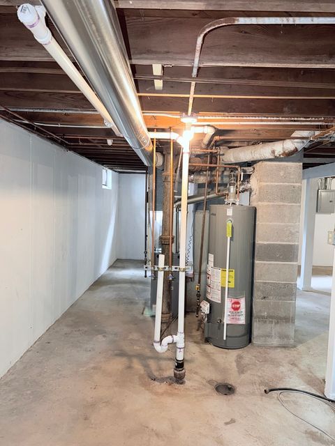 Tiny photo for 2315 Chestnut Street, Rockford, IL 61102 (MLS # 12501422)