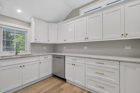 Tiny photo for 240 S Brainard Avenue #2, La Grange, IL 60525 (MLS # 12720510)