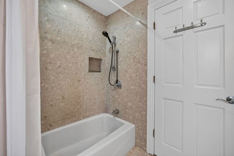 Tiny photo for 75 N 2nd Avenue, Des Plaines, IL 60016 (MLS # 12694203)