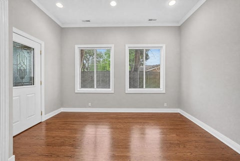 Tiny photo for 75 N 2nd Avenue, Des Plaines, IL 60016 (MLS # 12694203)