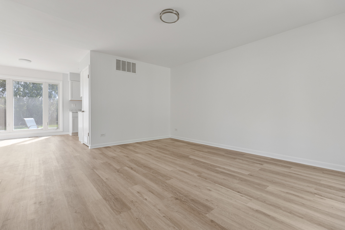 1031 Maple Lane