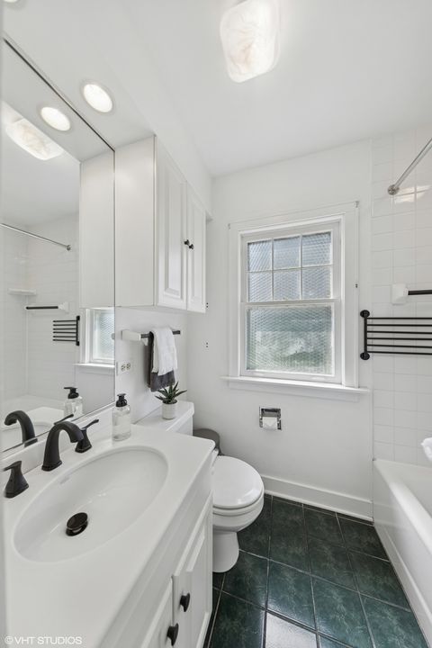 Tiny photo for 410 Leitch Avenue, La Grange, IL 60525 (MLS # 12555133)