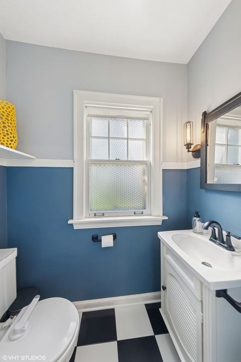 Tiny photo for 410 Leitch Avenue, La Grange, IL 60525 (MLS # 12555133)