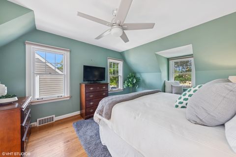 Tiny photo for 410 Leitch Avenue, La Grange, IL 60525 (MLS # 12555133)