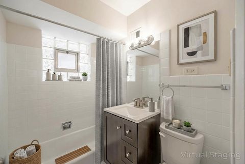 Tiny photo for 8425 W Carol Street, Niles, IL 60714 (MLS # 12620588)