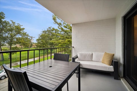 Tiny photo for 500 Lake View Avenue #2B, Highwood, IL 60040 (MLS # 12761146)